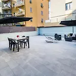 Terrace Dream * Chiavari